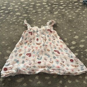 Angel Dear girl dress size 2T great condition